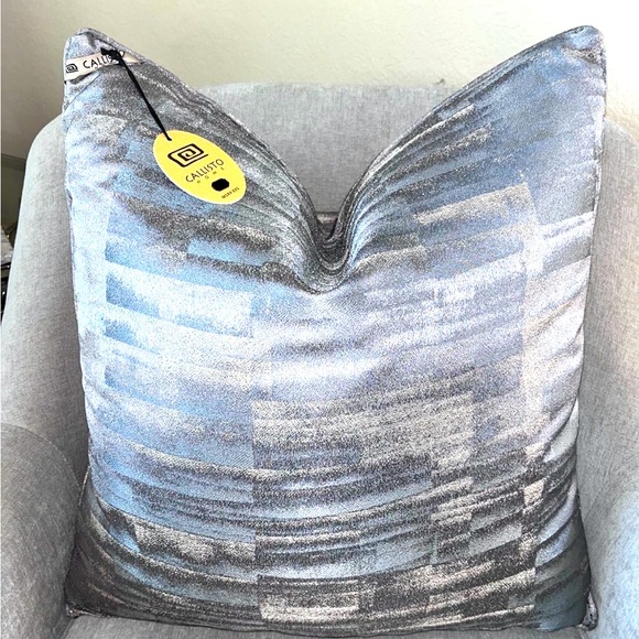 1-NWT CALLISTO HOME DECORATIVE PILLOW (Please read description for details) - Picture 7 of 13